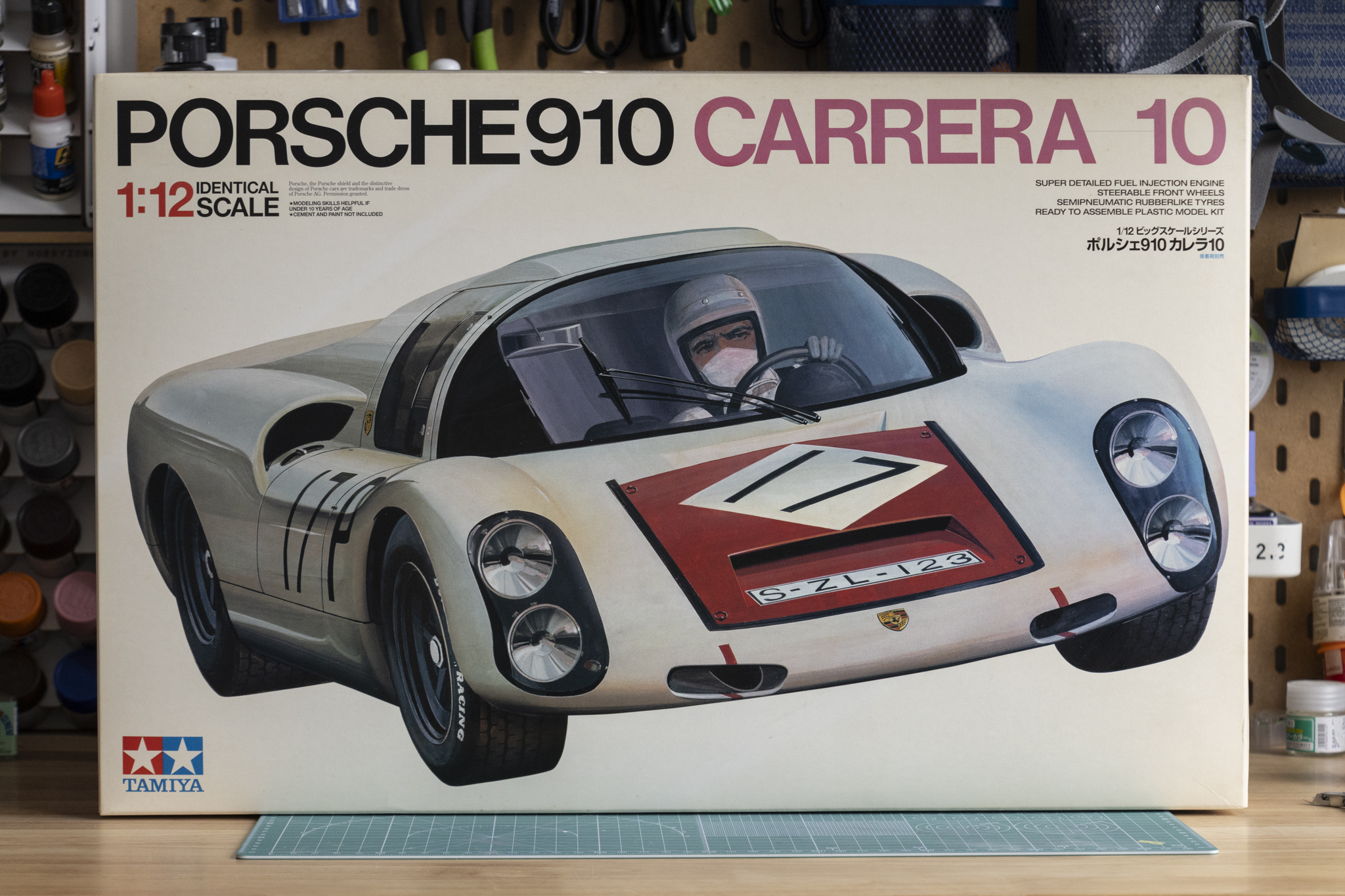 自動車 Tamiya Porsche 910 Carrera 10 1:12 Let's review Tamiya's 1/12 Porsche 910 – Larry's Scale Model World