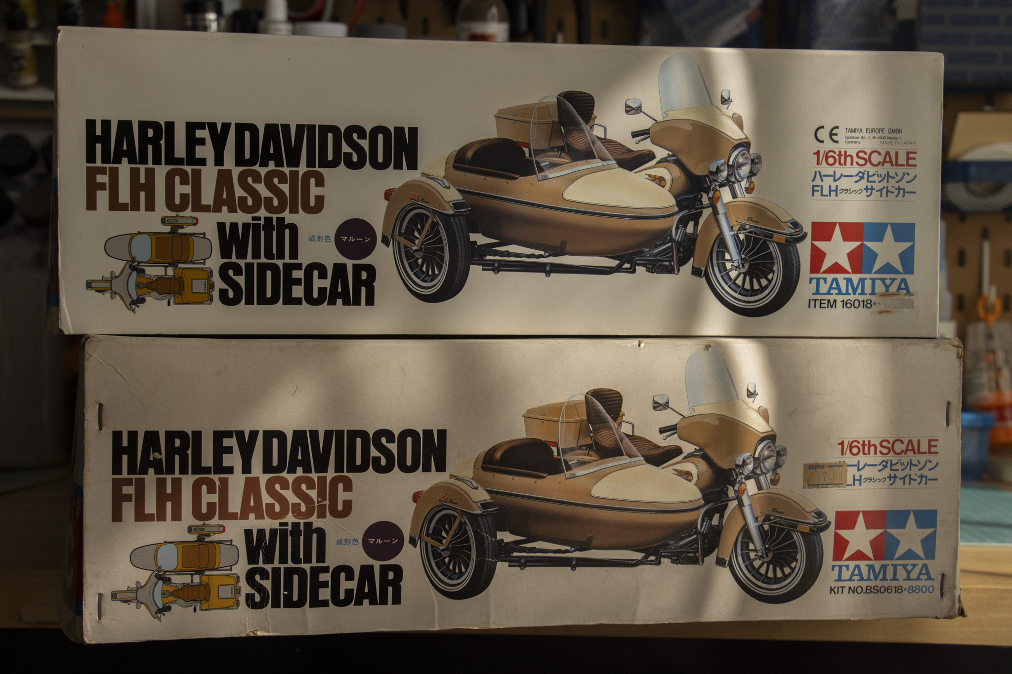 オートバイ・バイク HARLEYDAVIDSON FLH CLASSIC with SIDE CAR Let's review Tamiya's 1/6 Harley-Davidson FLH Classic with Sidecar